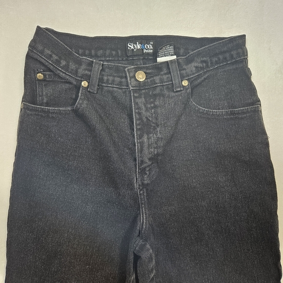 90s Mom Jeans - Picture 2 of 5